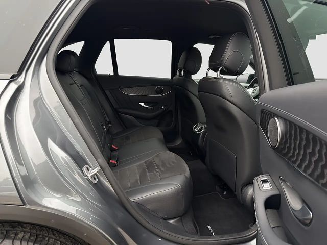 Mercedes-Benz GLC 300 4MATIC AMG Line