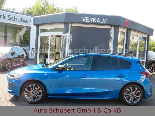 Ford Focus EcoBoost ST Line