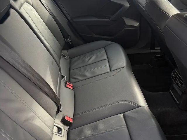 Audi A3 30 TDI Sedan