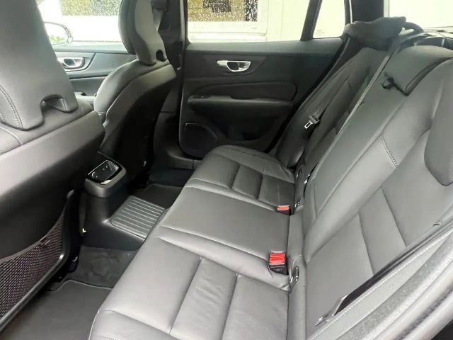 Volvo V60 AWD Dark Plus Recharge T6