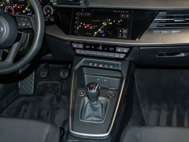 Audi A3 30 TDI Sedan