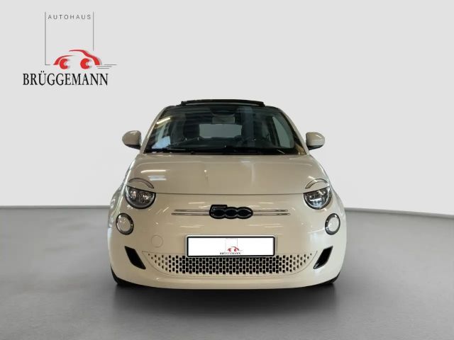 Fiat 500e 42 kWh