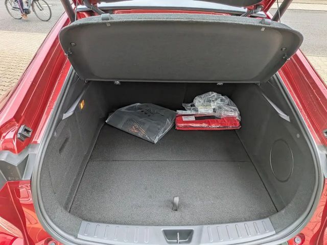 Mazda 6e Plus Takumi