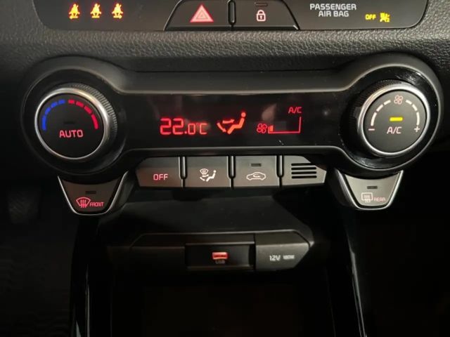 Kia Stonic KIA Stonic Silber1,2