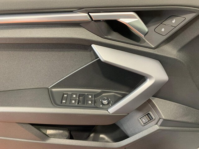 Audi A3 30 TFSI S-Tronic Sedan