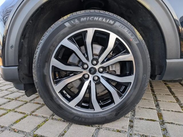 Ford Explorer Plug in Hybrid ST Line