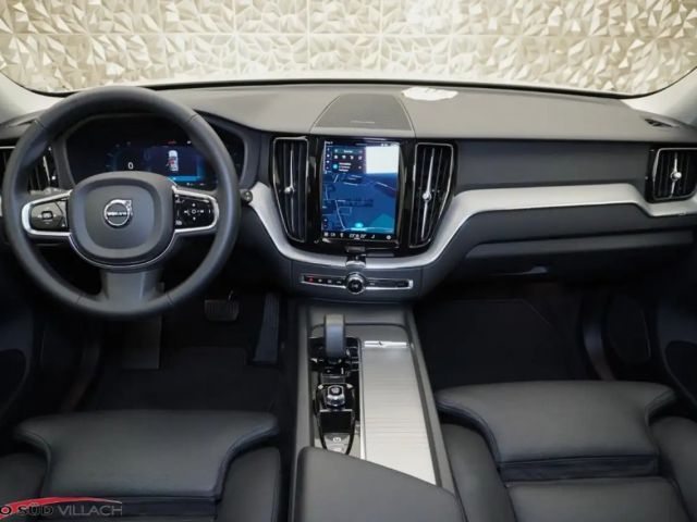 Volvo XC60 AWD Plus