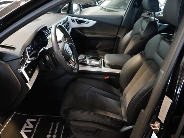 Audi Q7 50 TDI Quattro