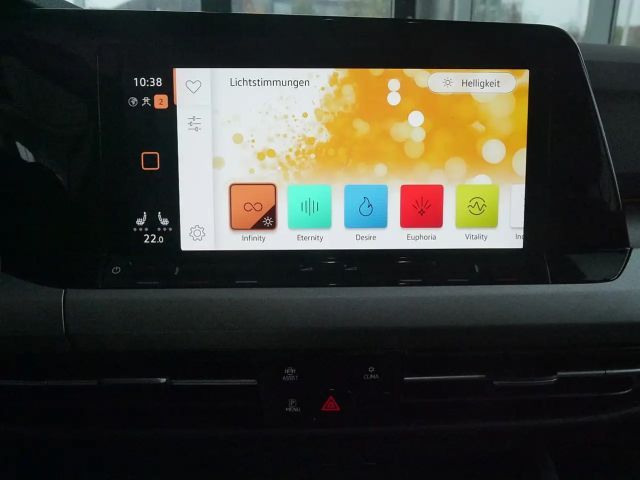 Volkswagen Golf Life