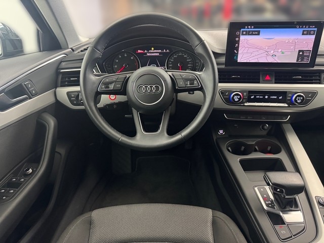 Audi A4 35 TFSI Avant S-Tronic
