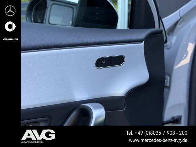 Mercedes-Benz A 200 AMG Line