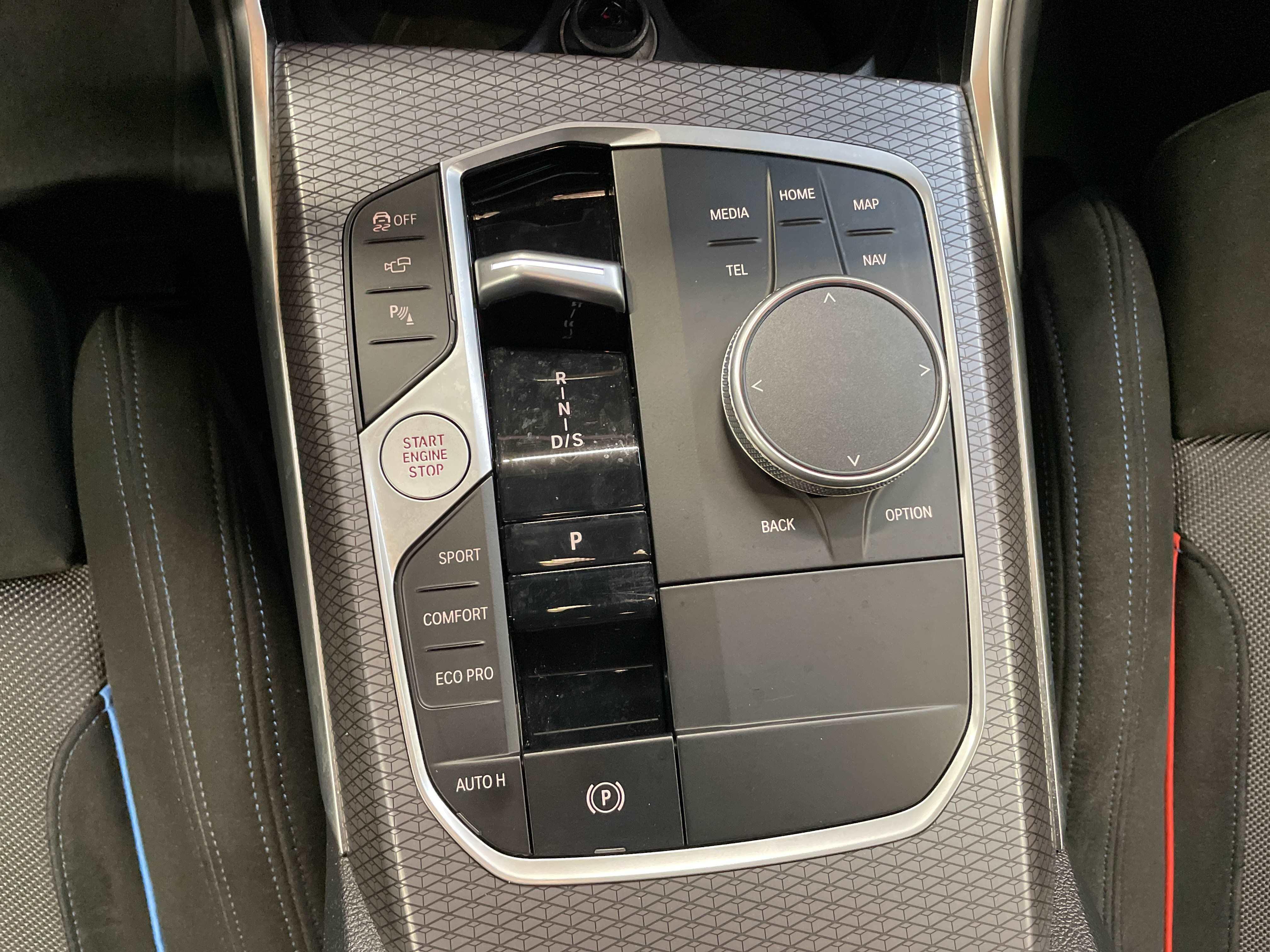 BMW 320 320d Touring xDrive