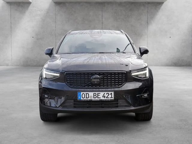 Volvo XC40 Plus