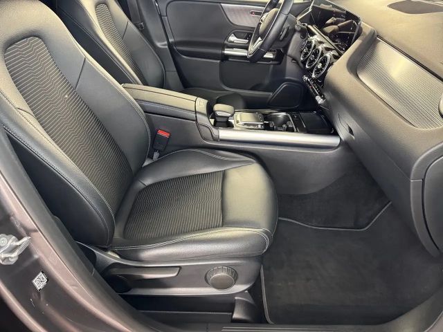 Mercedes-Benz B 200 B 200 d CDI Progressive