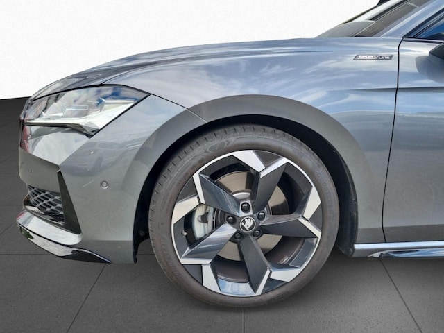 Skoda Superb 2.0 TSI 4x4 Combi Sportline