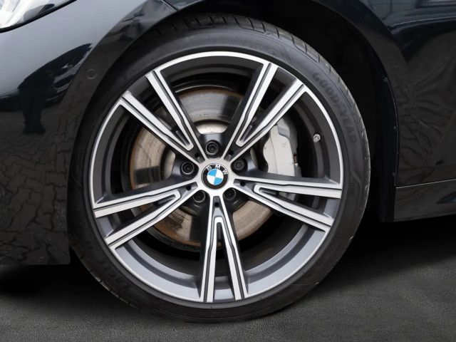 BMW 330 330d M-Sport Touring xDrive
