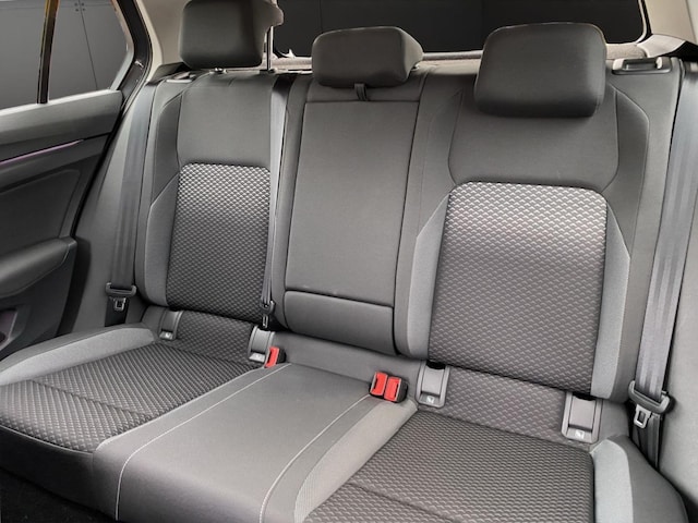 Volkswagen Golf 1.0 TSI Golf VIII