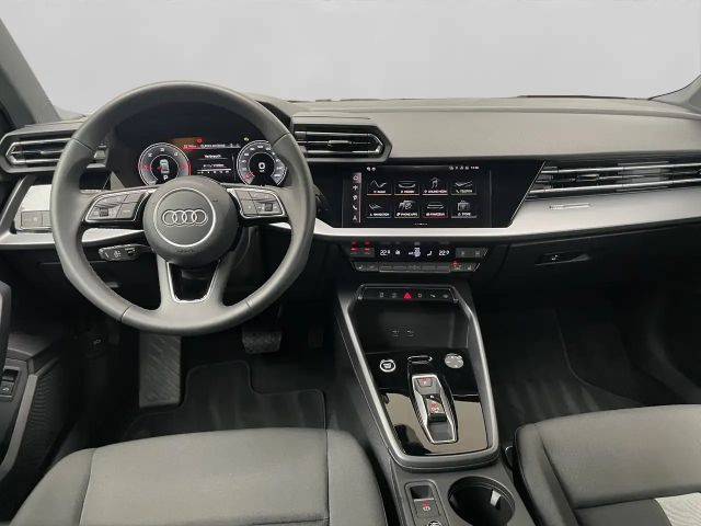 Audi A3 35 TDI S-Tronic Sedan