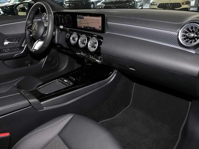 Mercedes-Benz CLA 180 Coupé