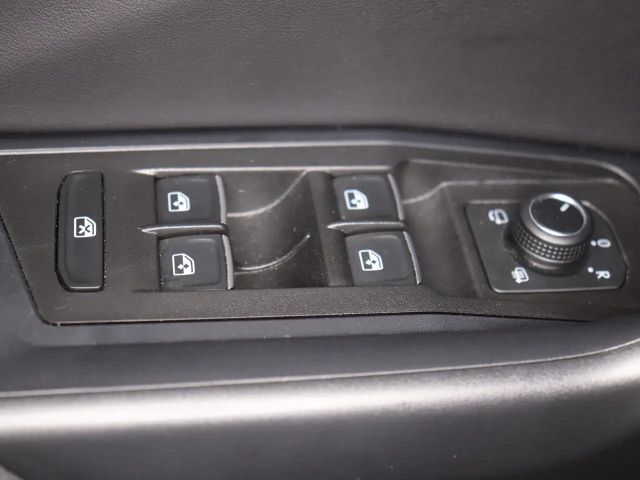 Volkswagen T-Roc DSG R-Line