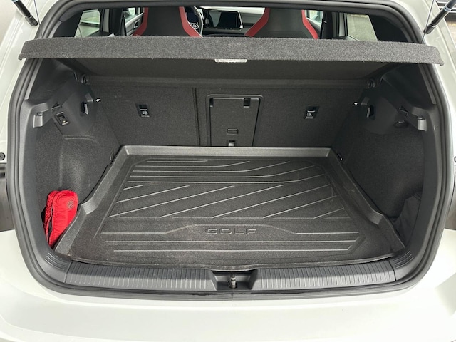 Volkswagen Golf 2.0 TSI GTI