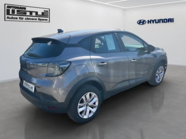 Renault Captur EDC Evolution Hybrid
