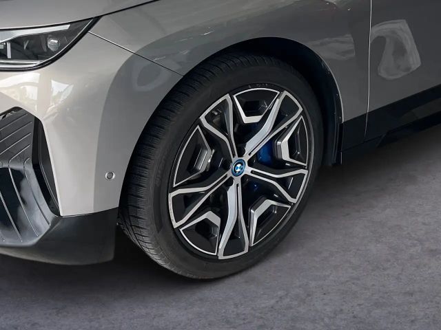 BMW iX xDrive xDrive40