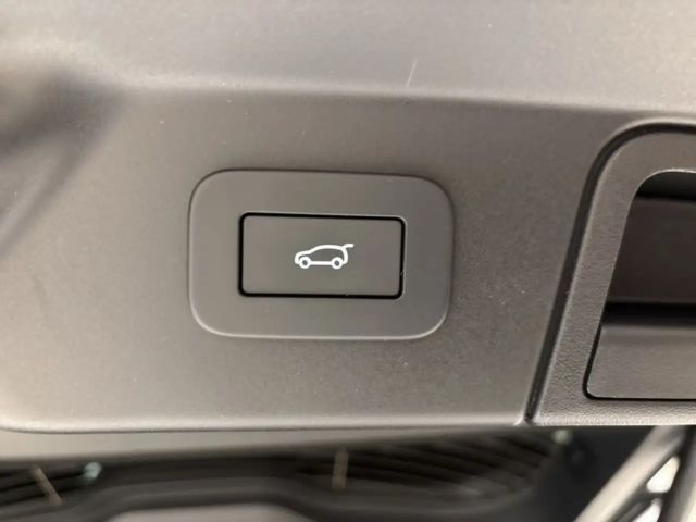 Land Rover Range Rover Velar D300 Dynamic SE