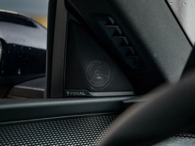 Peugeot 3008 Directiewagen/Massage/HiFi Focal/Pano/Trekh./El...