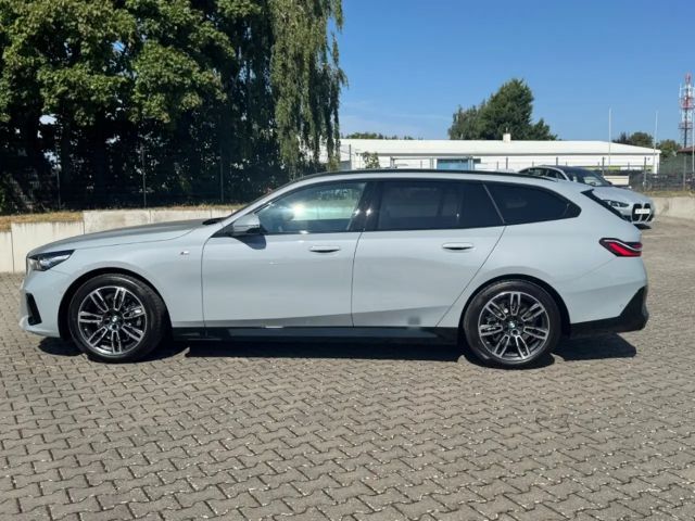 BMW 520 520d M-Sport Touring