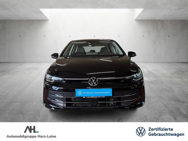 Volkswagen Golf 1.5 eTSI DSG Golf VIII Style