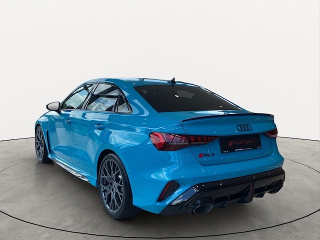 Audi RS3 Quattro S-Tronic Sedan