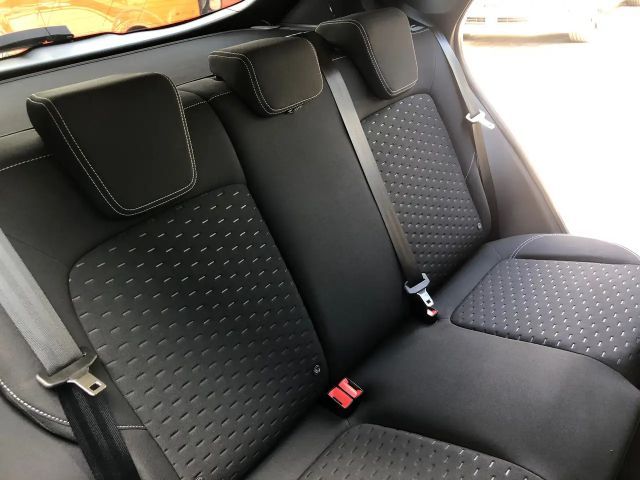 Ford Puma EcoBoost Titanium