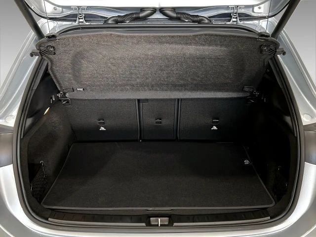 Mercedes-Benz GLA 200 Progressive