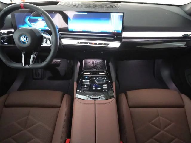 BMW i5 M60 Sedan xDrive