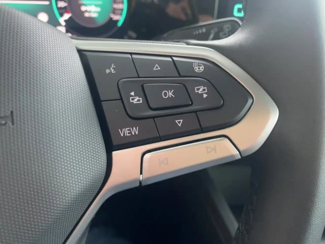 Volkswagen Golf DSG Golf VIII Life Variant