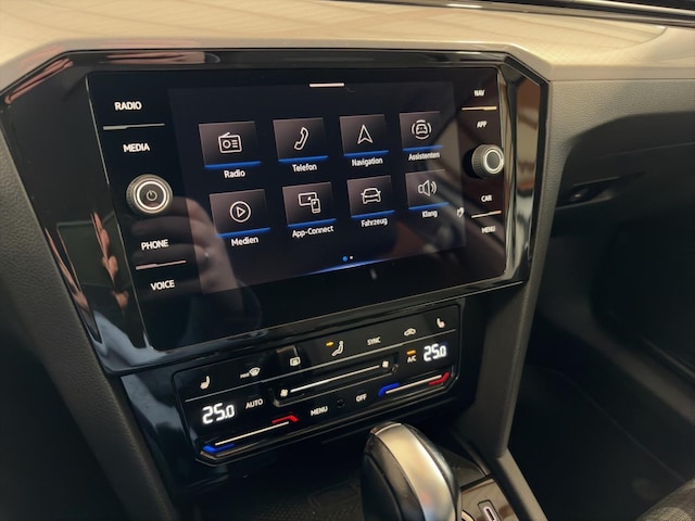 Volkswagen Passat 2.0 TDI Business DSG Variant