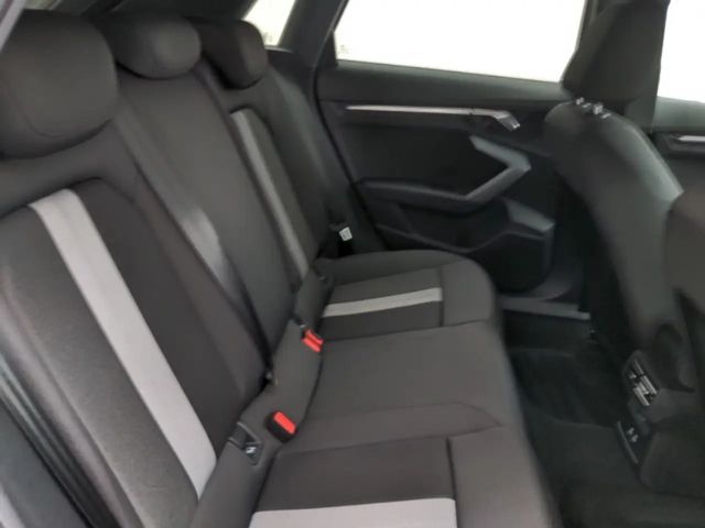 Audi A3 35 TFSI S-Tronic Sedan Sportback