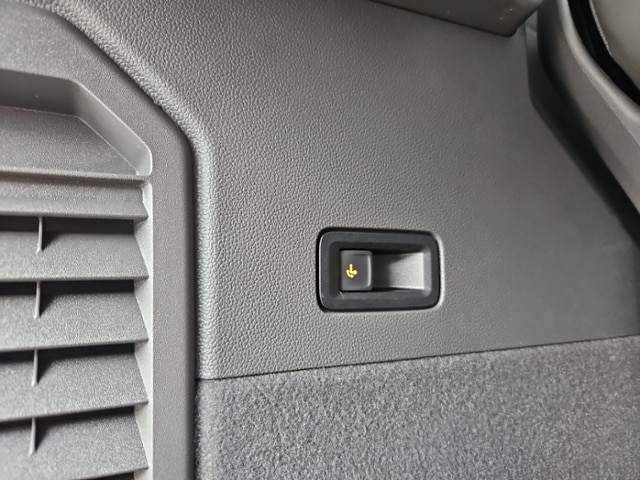 Volkswagen Multivan 2.0 TDI Lang T7