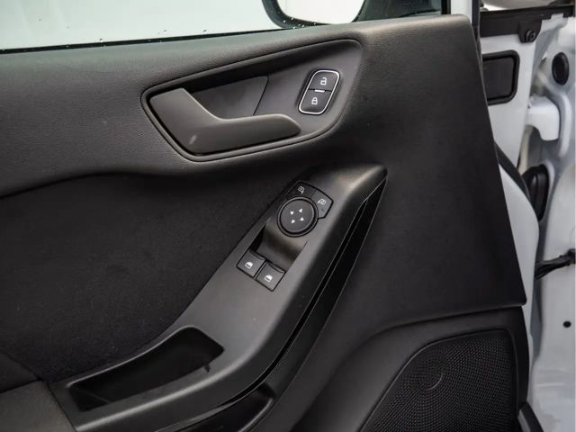 Ford Fiesta C & C 5D 1.1L 75PS M5 SITZHEIZUNG LED