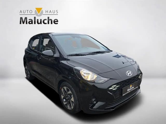 Hyundai i10 2WD Trend