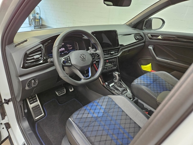 Volkswagen T-Roc AKRAPOVIC Anlage Navi beatsSound AHK