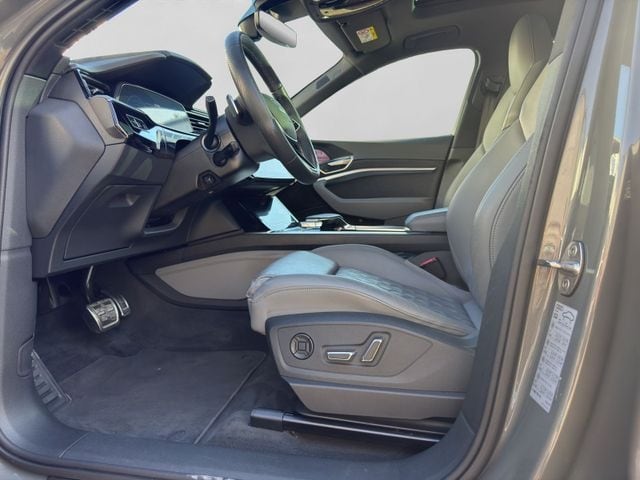 Audi Q8 e-tron 55 Quattro S-Line Sportback