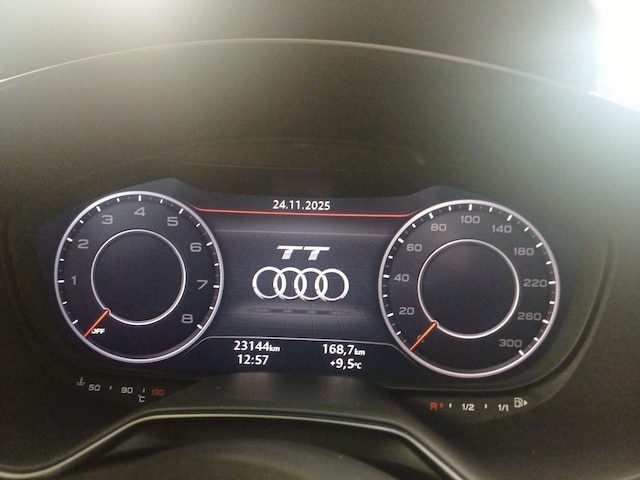 Audi TT 40 TFSI Roadster S-Tronic