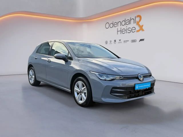 Volkswagen Golf 1.5 eTSI DSG Life