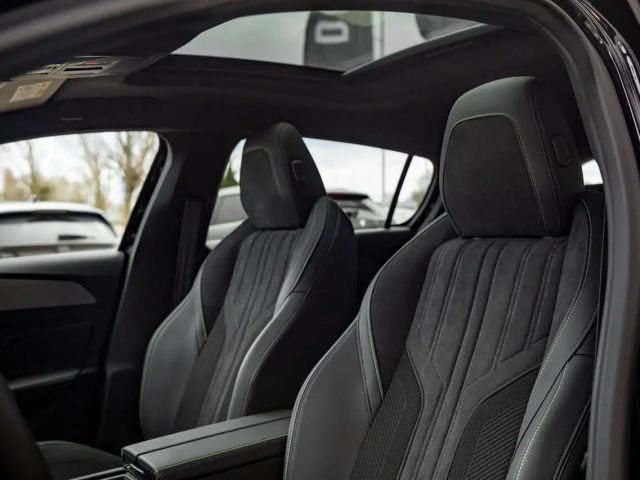 Peugeot 408 GT-Line Hybrid