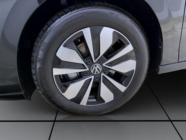 Volkswagen Golf 1.5 TSI