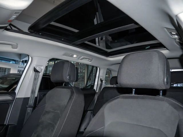 Volkswagen Tiguan 1.5 TSI Allspace Life