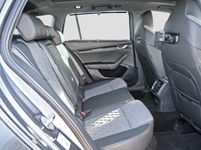 Skoda Octavia 1.5 TSI Combi Sportline