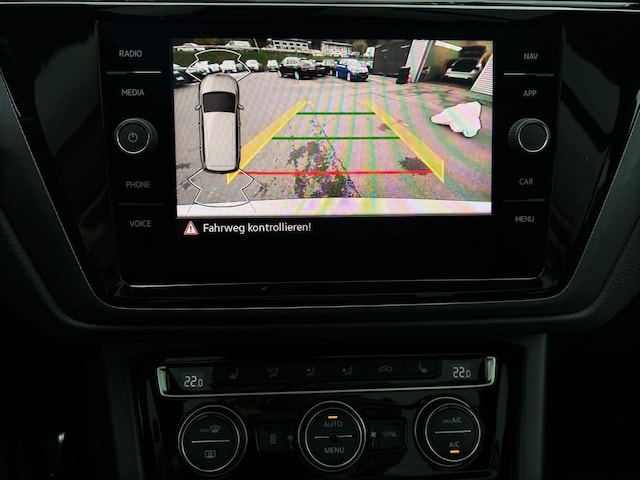 Volkswagen Touran 2.0 TDI DSG R-Line